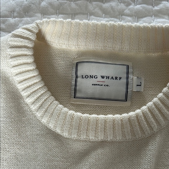 Women’s  Cream Sweater - Picture 1 of 3